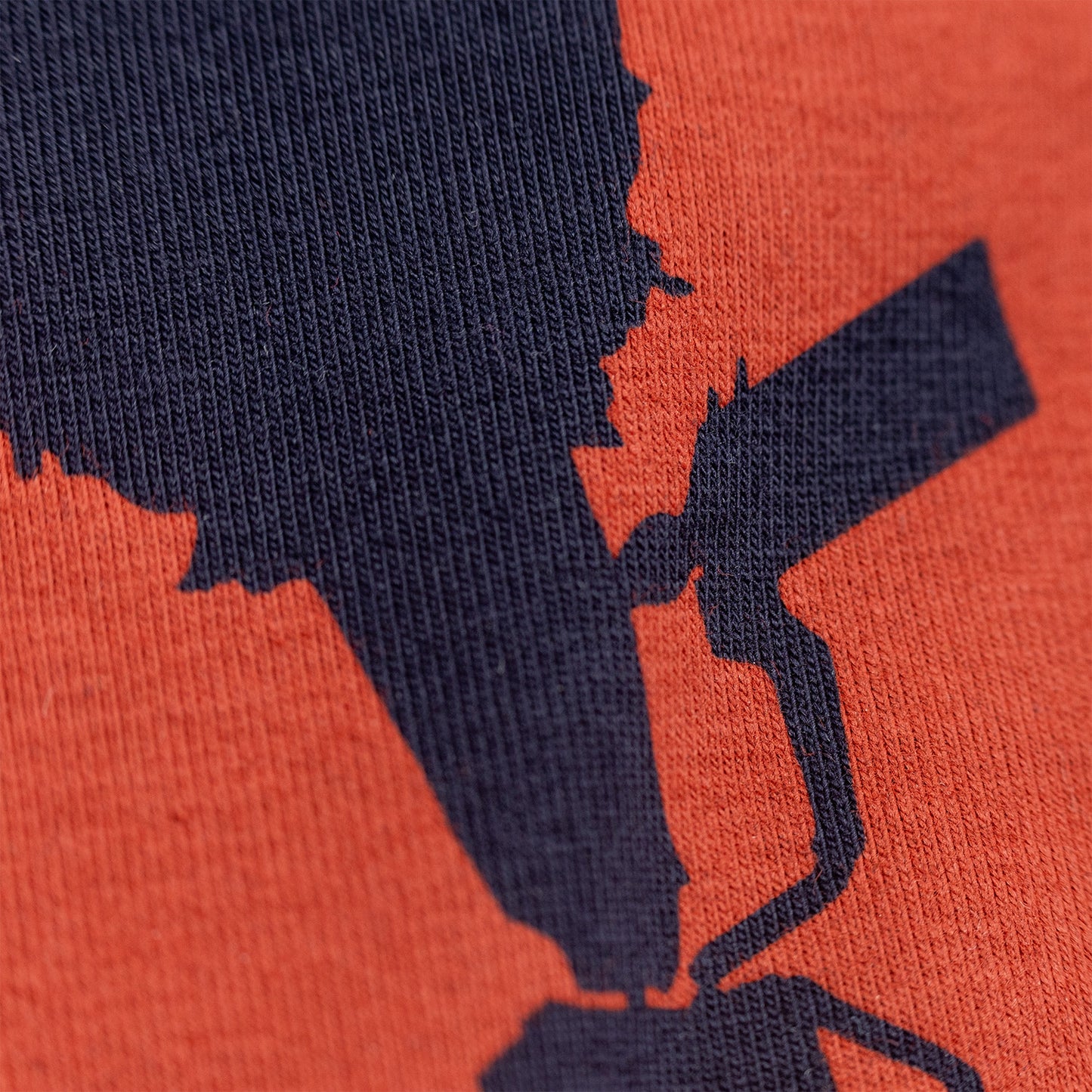 Koszulka męska granatowa – Nie ma już ojca jest tylko Pijo