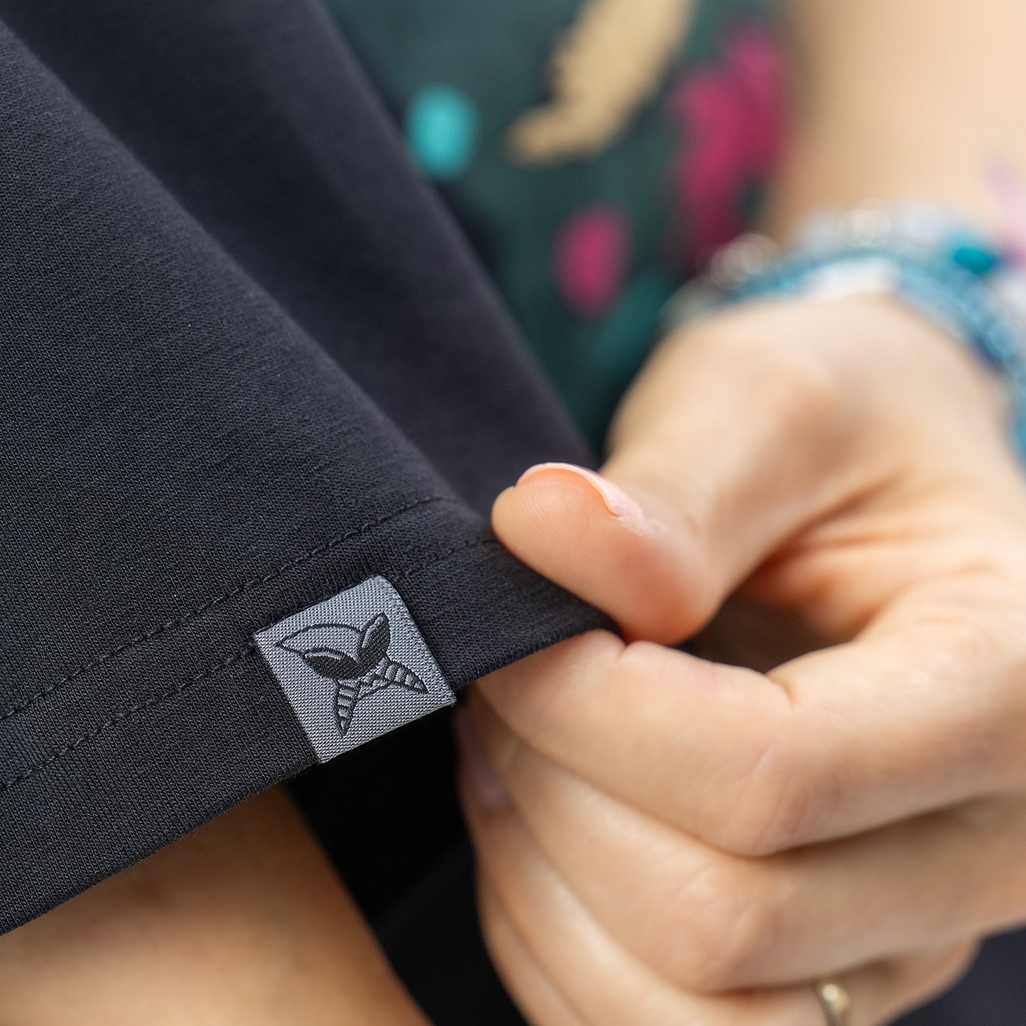 Koszulka damska boxy – czarna – Papa Słoń